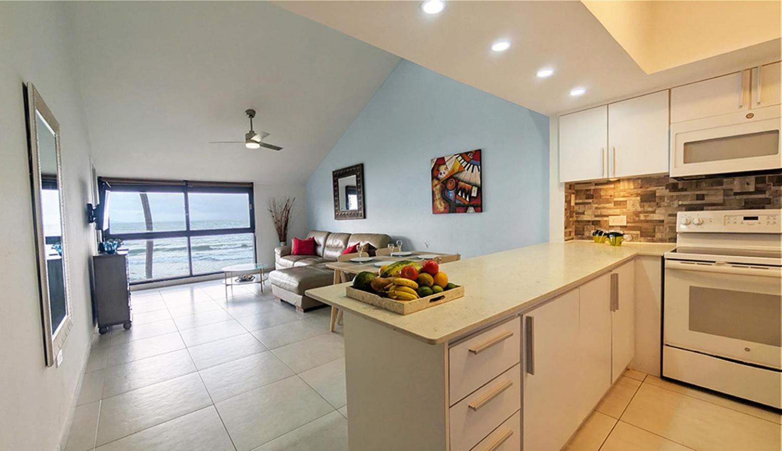 Bv103 - Amazing Oceanfront Condo Steps From Beach Умакао Екстер'єр фото